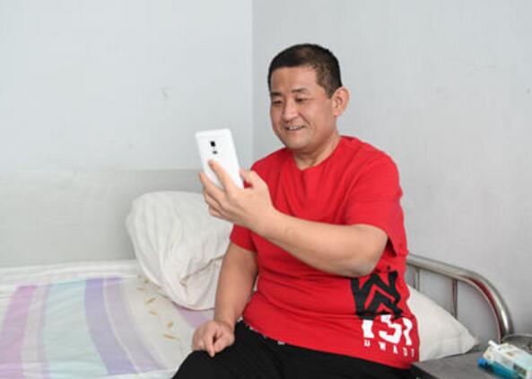 “河北第一胖”刘尚涛长春减肥321斤2